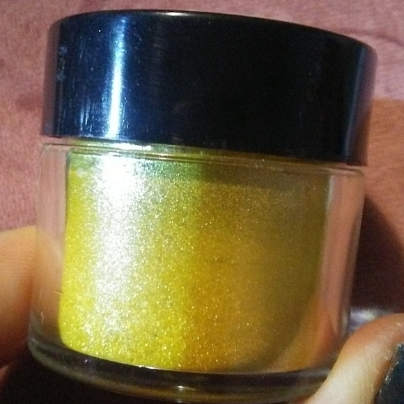 NYC Cab Taxi Yellow Cosmetic Grade Mica Resin Pigment DIY Nail Eyeshadow Sparkle - Picture 7 of 9